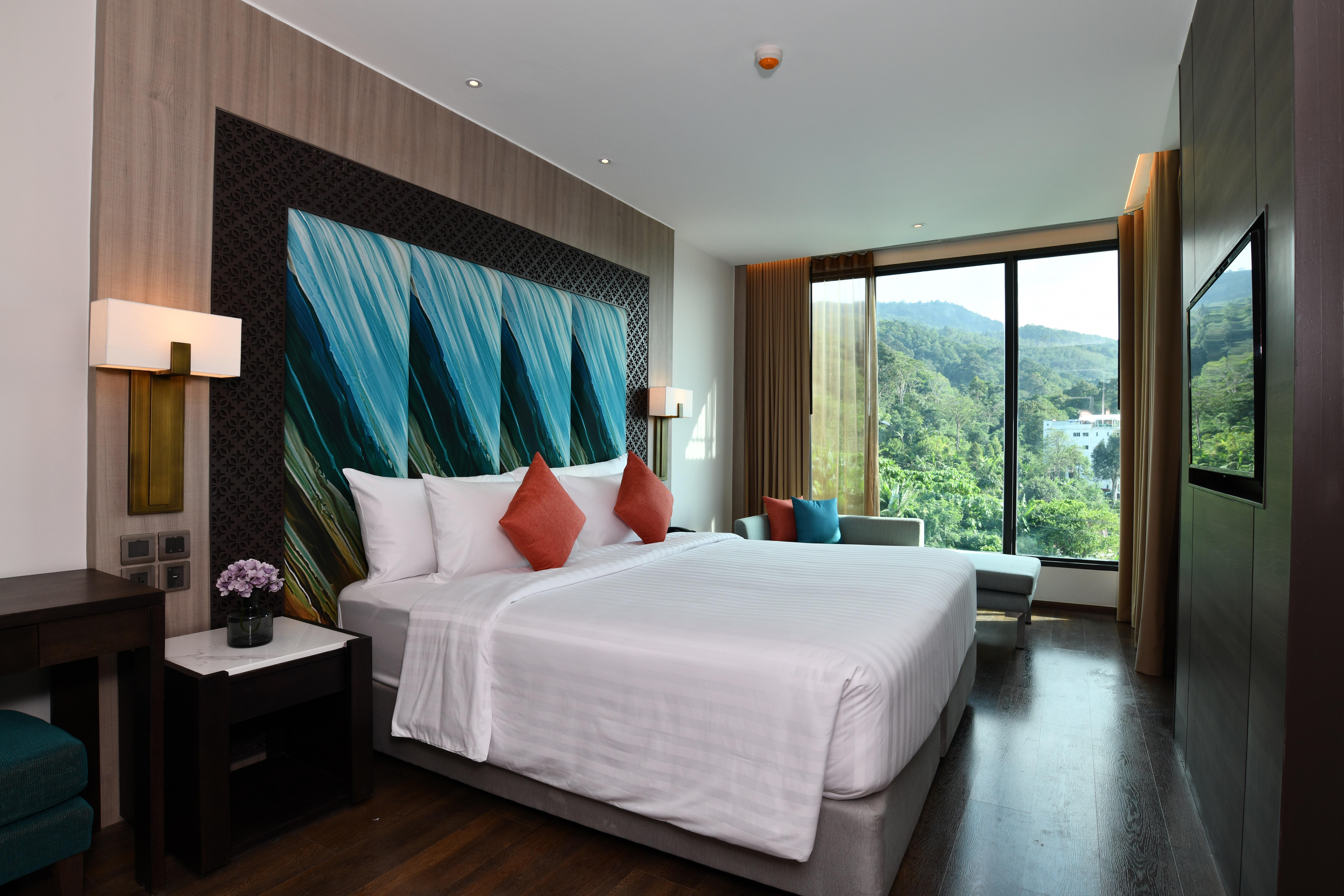 Skyview Resort Phuket Patong Beach Esterno foto